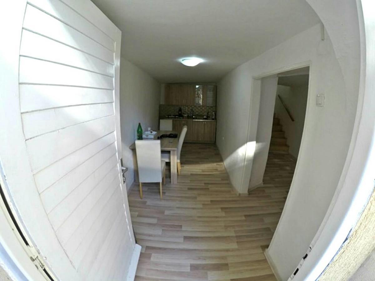 Appartement Stone House Trebinje Extérieur photo