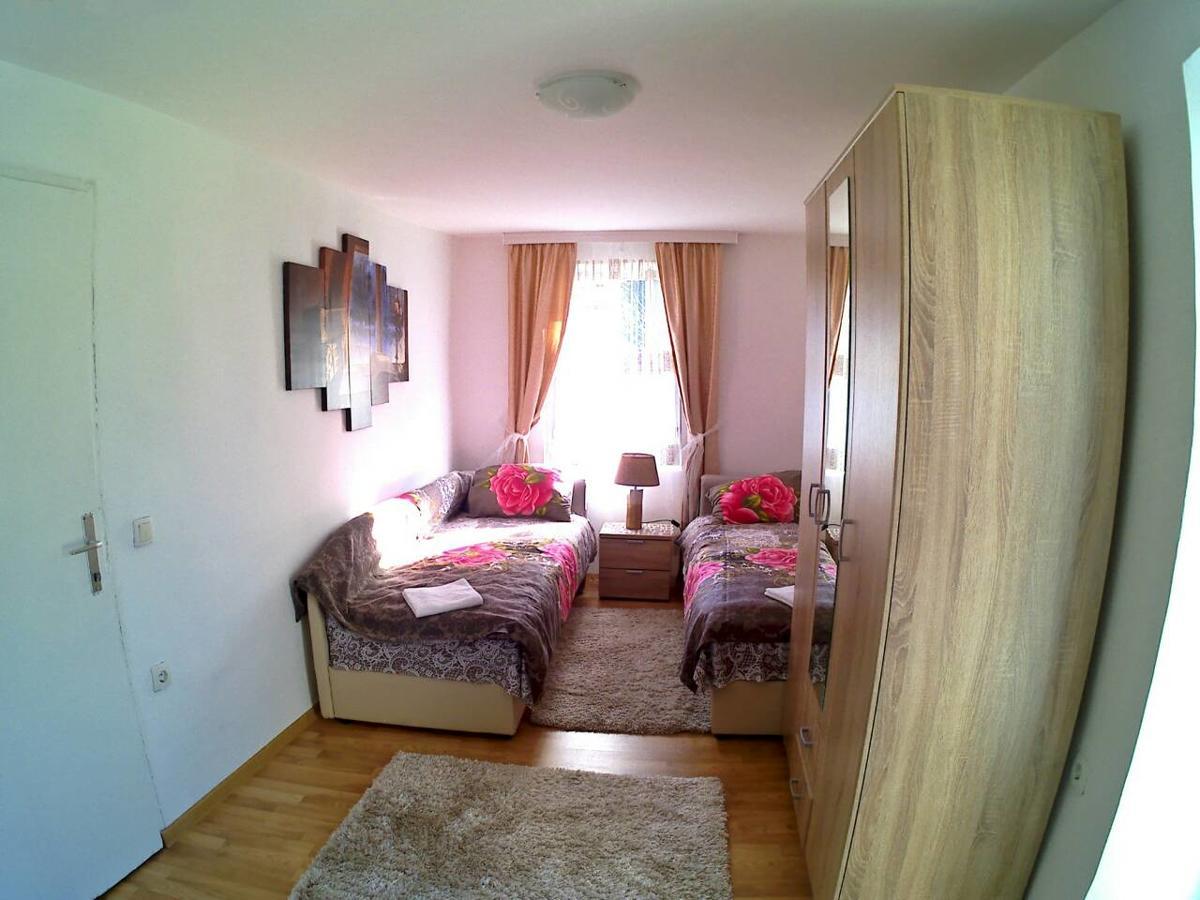 Appartement Stone House Trebinje Extérieur photo